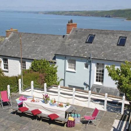 Bronwydd, Large Holiday Home In Seaside Town Of New Quay Exterior photo